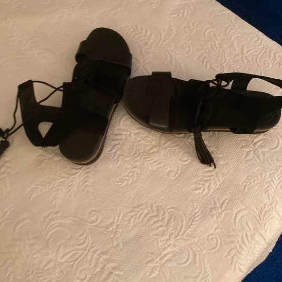 Black suede sandals - Picture 1 of 6